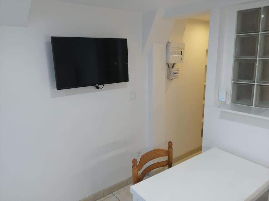 Appartement Aurore En Rez De Jardin Avec Parking Gratuit Vence Εξωτερικό φωτογραφία